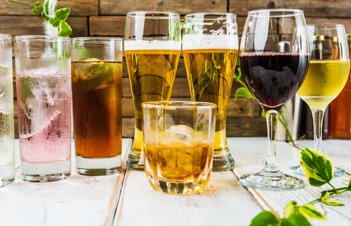 炭水化物抜きダイエット中はお酒をどれくらい飲んでもいい？