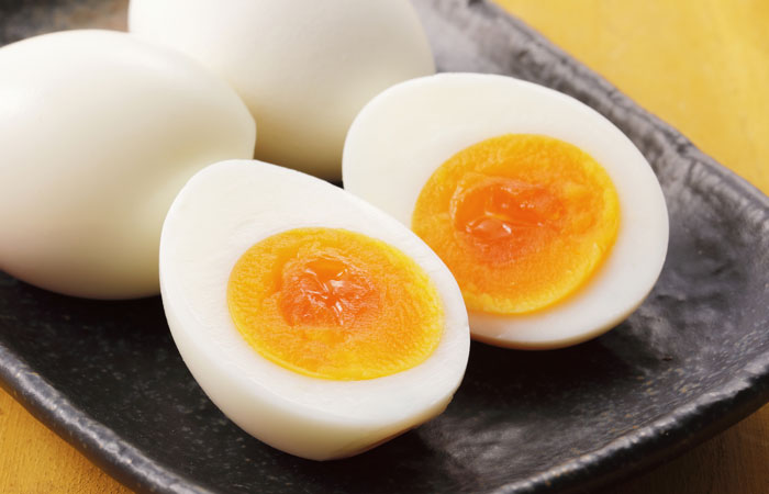 ゆで卵はタンパク質が豊富！1日あたりの摂取目安量も解説